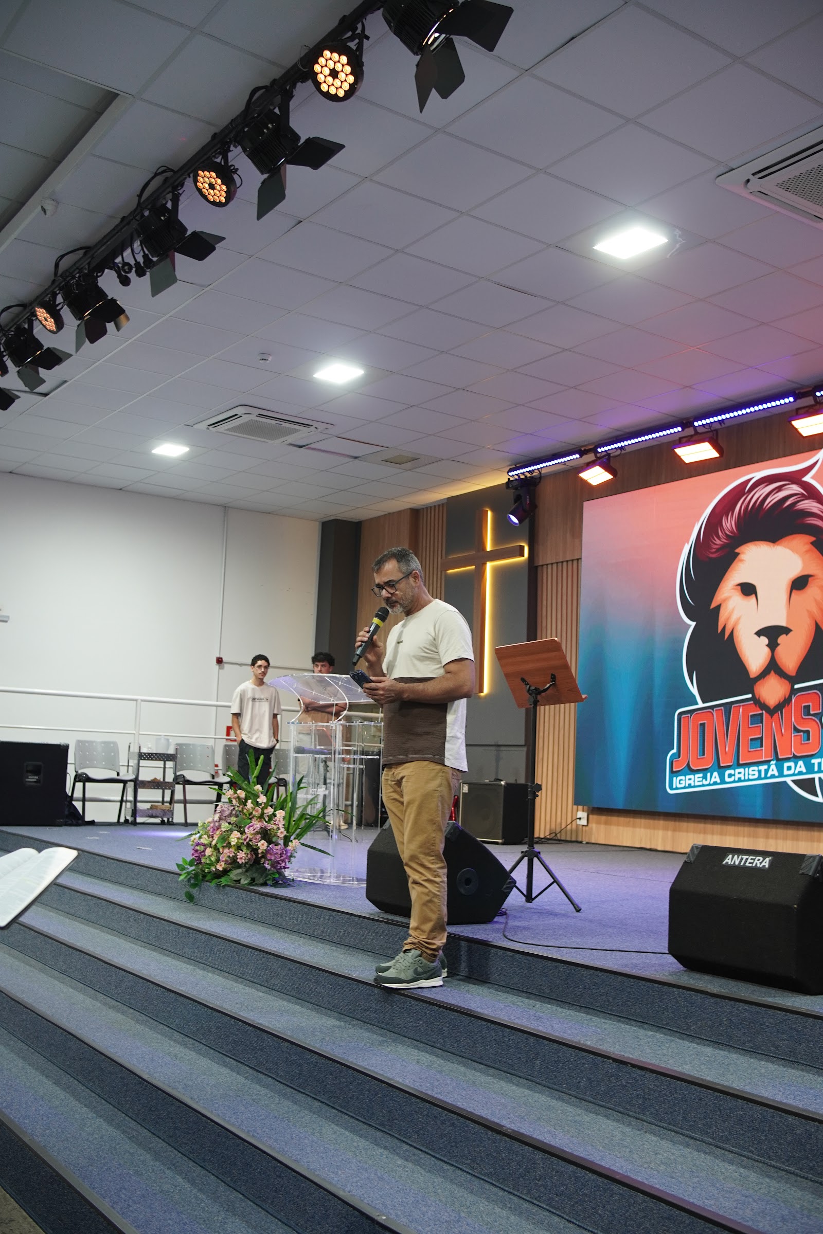 Fotografia 3 do álbum Culto de Jovens