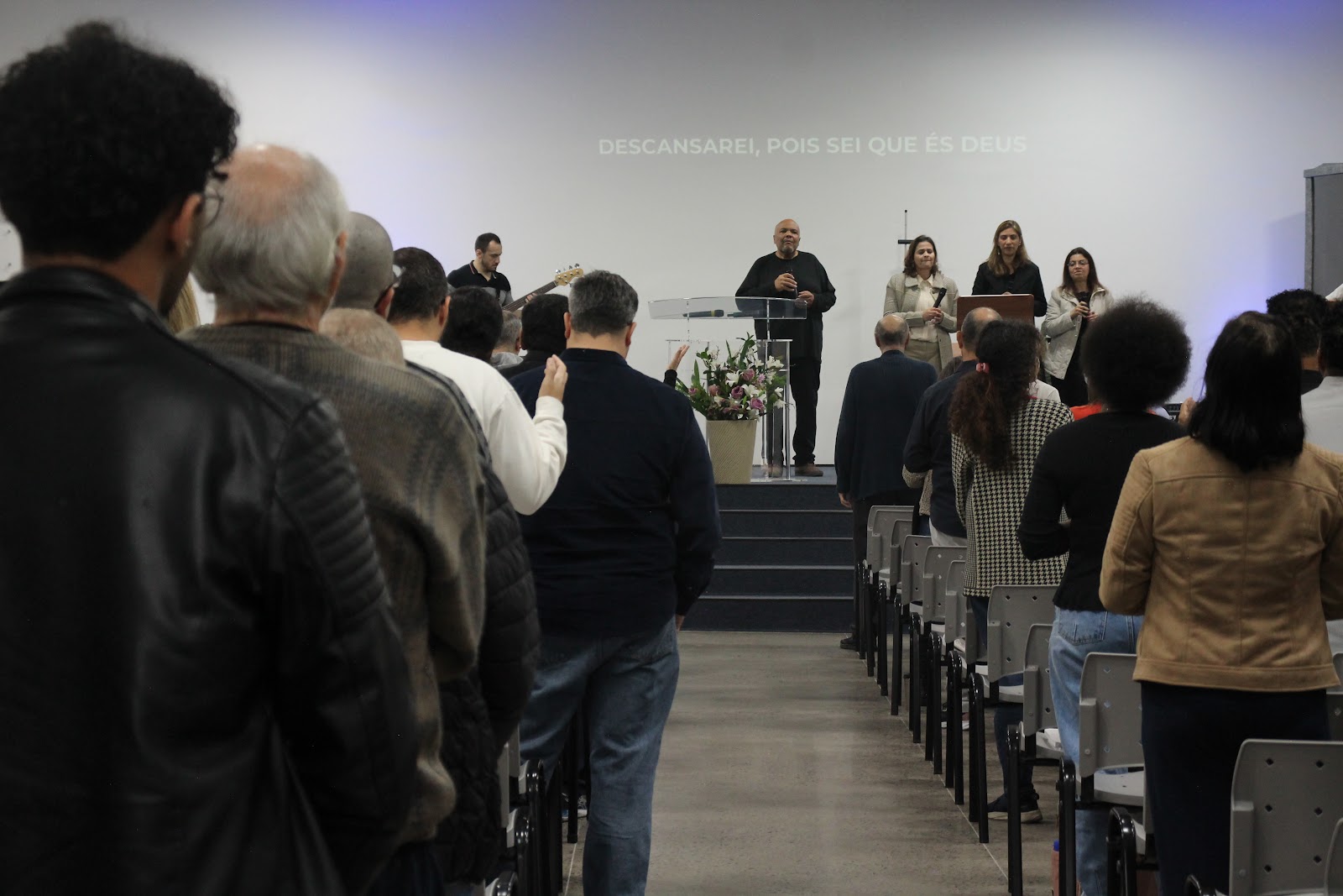 Fotografia 19 do álbum Culto Dominical
