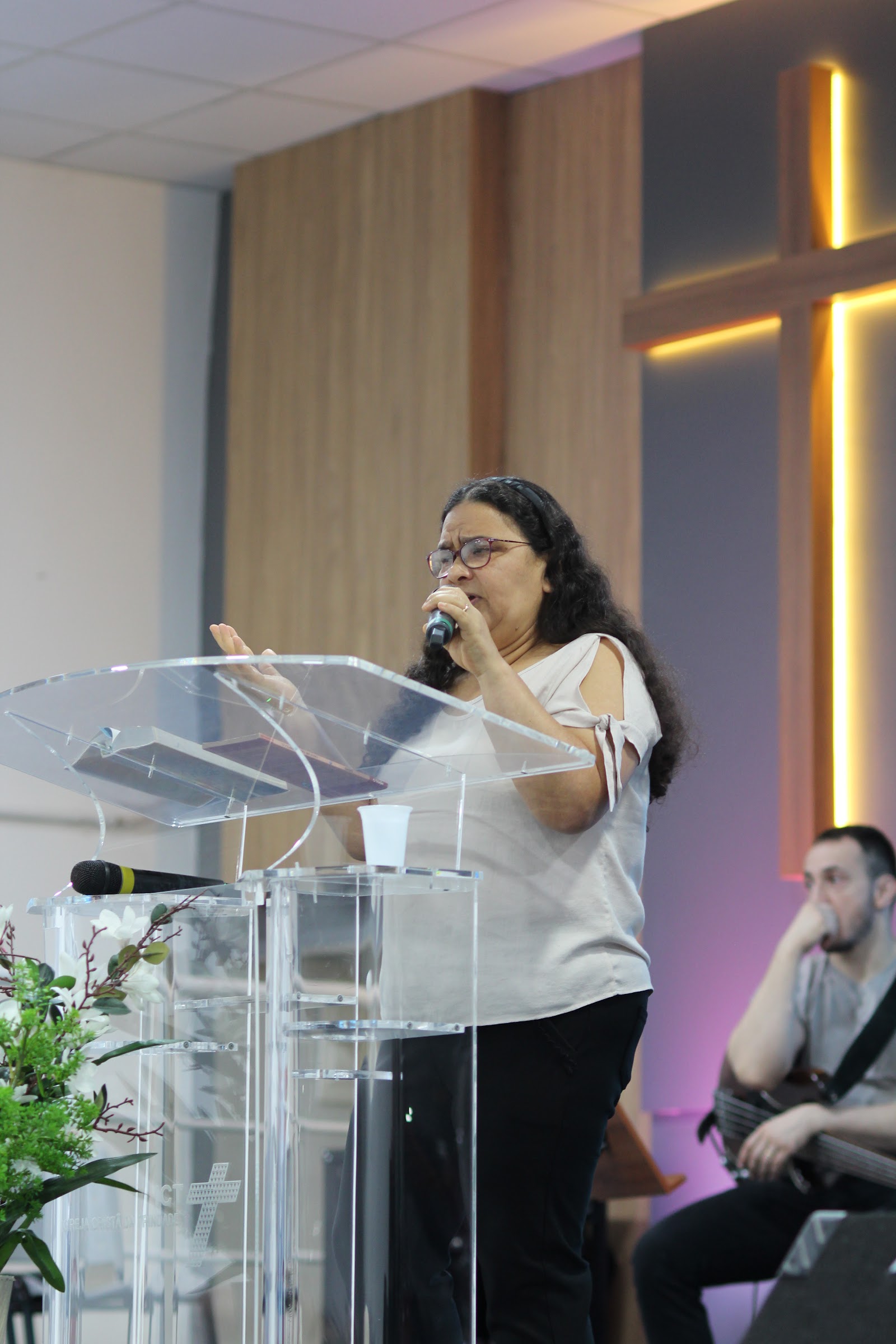 Fotografia 13 do álbum Culto Dominical