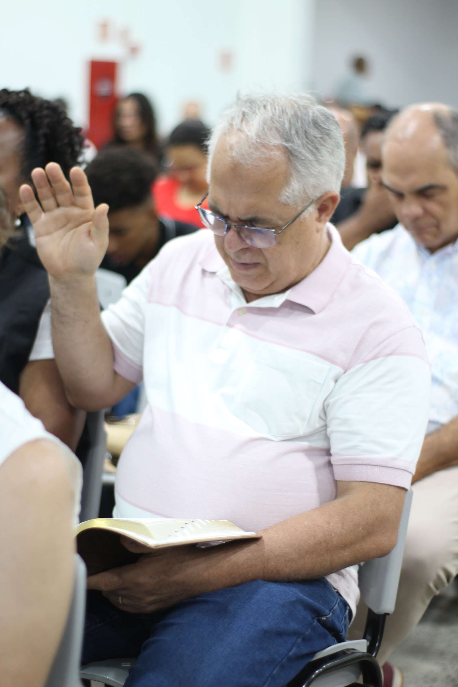 Fotografia 90 do álbum Culto Dominical