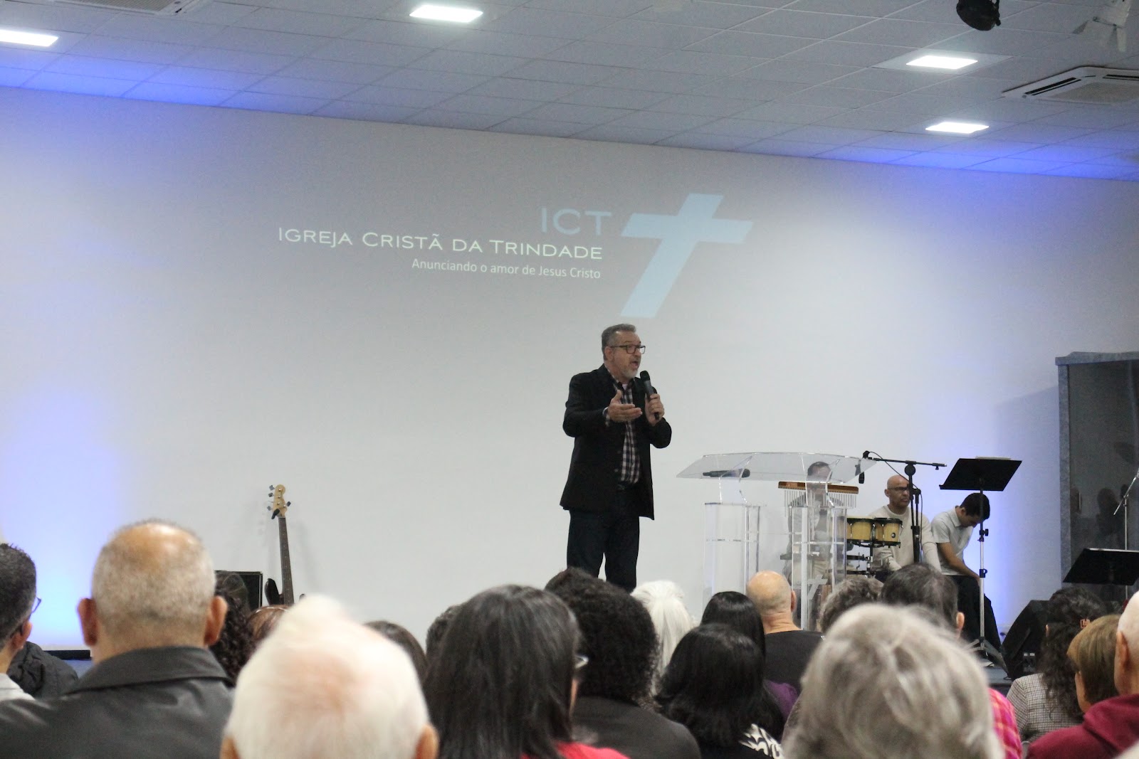 Fotografia 46 do álbum Culto Dominical