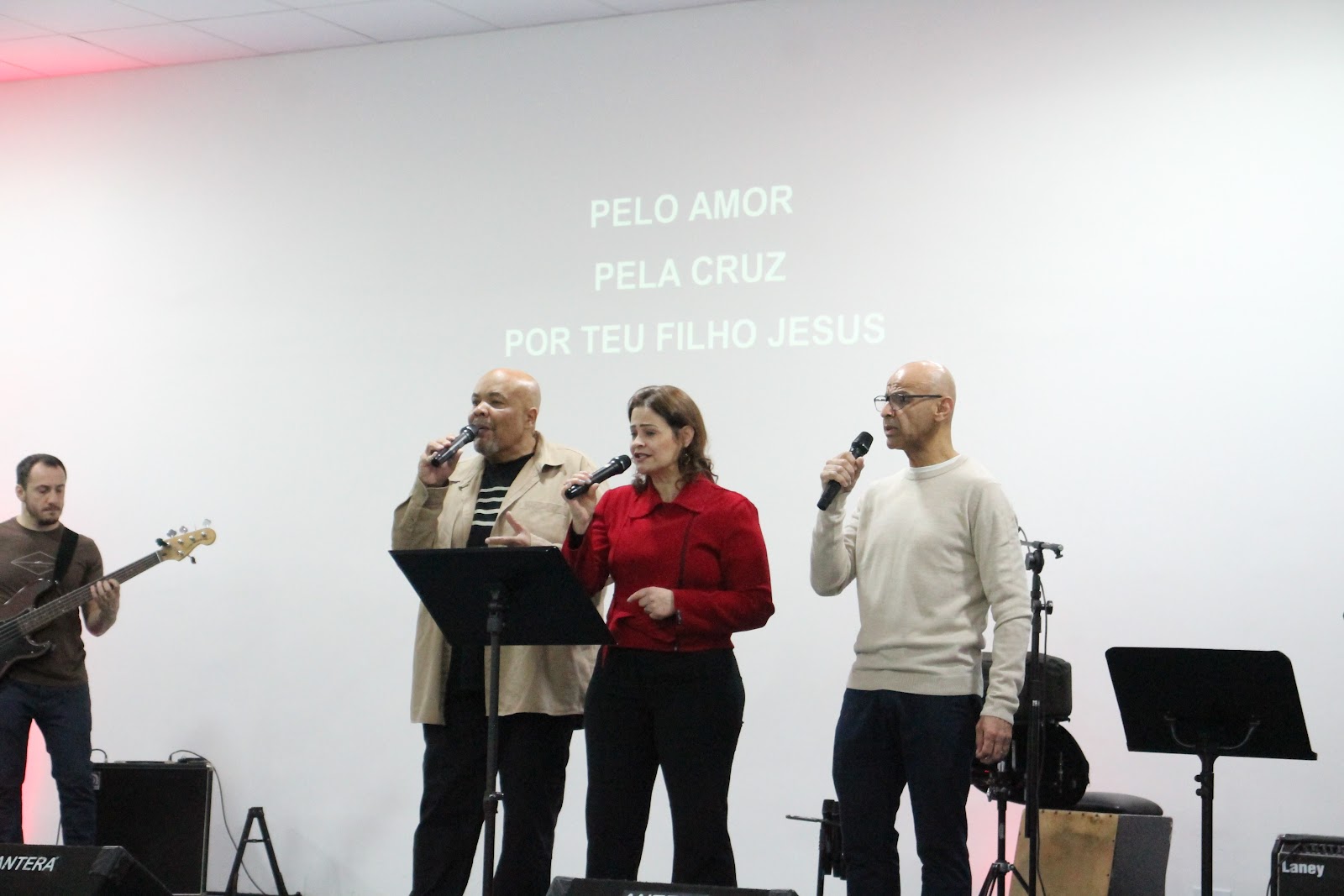 Fotografia 30 do álbum Culto Dominical